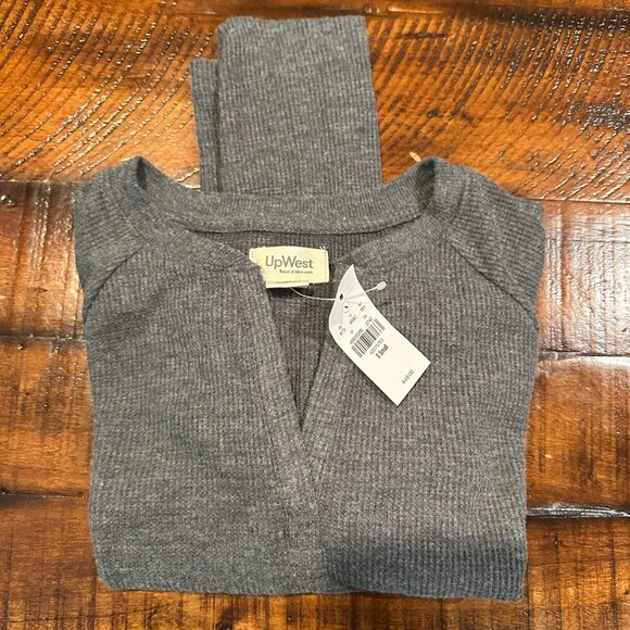 NWT UpWest Cropped Top Size XS - Picture 2 of 4